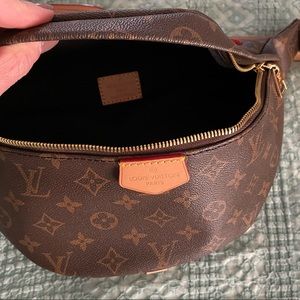 Cute L V look alike Fashion bum bag Small bag, brown & tan monogram